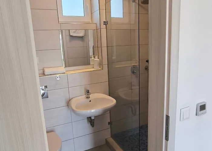 B&B Halzona Balatonszabadi Fürdőtelep